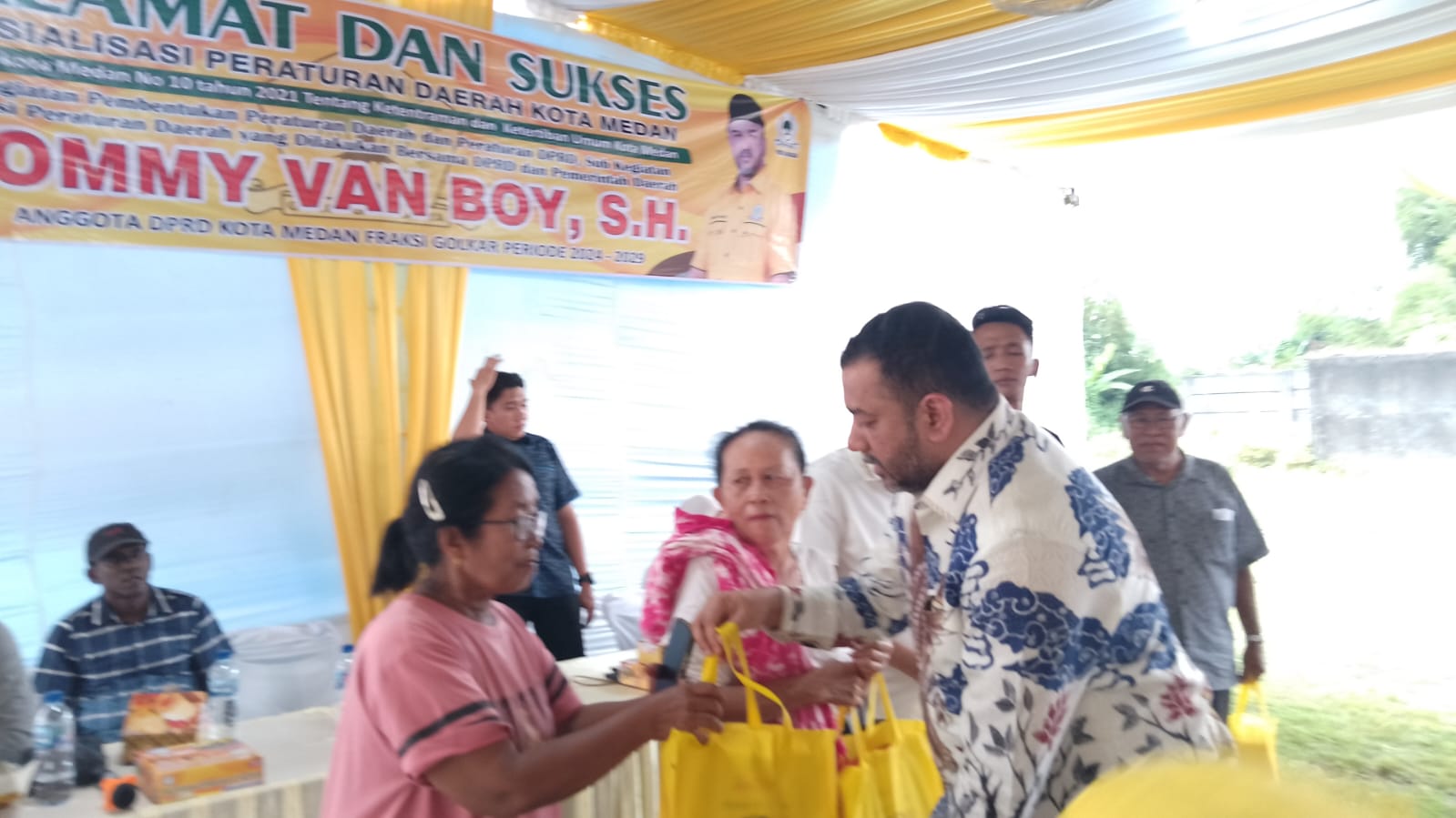 Rommy Van Boy Bela Mati-matian Warga dari ‘Kezaliman’ PT ADP