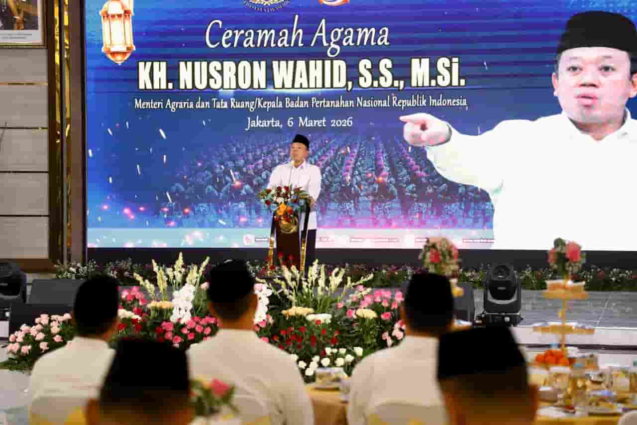 Menteri ATR/BPN Nusron Wahid Sampaikan Ceramah Nuzulul Quran di Korps Marinir TNI AL Cilandak