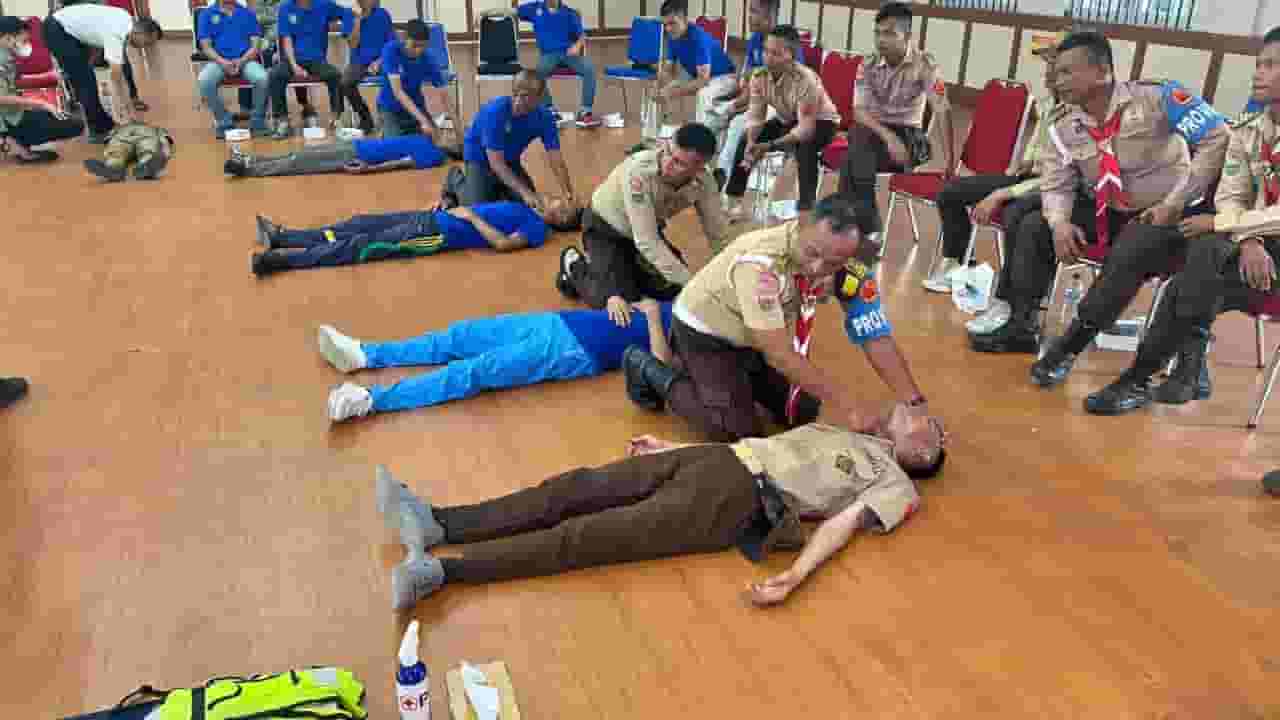 Tingkatkan Kesiapsiagaan Darurat, Lapas Kelas I Medan Gelar Pelatihan Dasar Gawat Darurat Bersama PMI Kota Medan