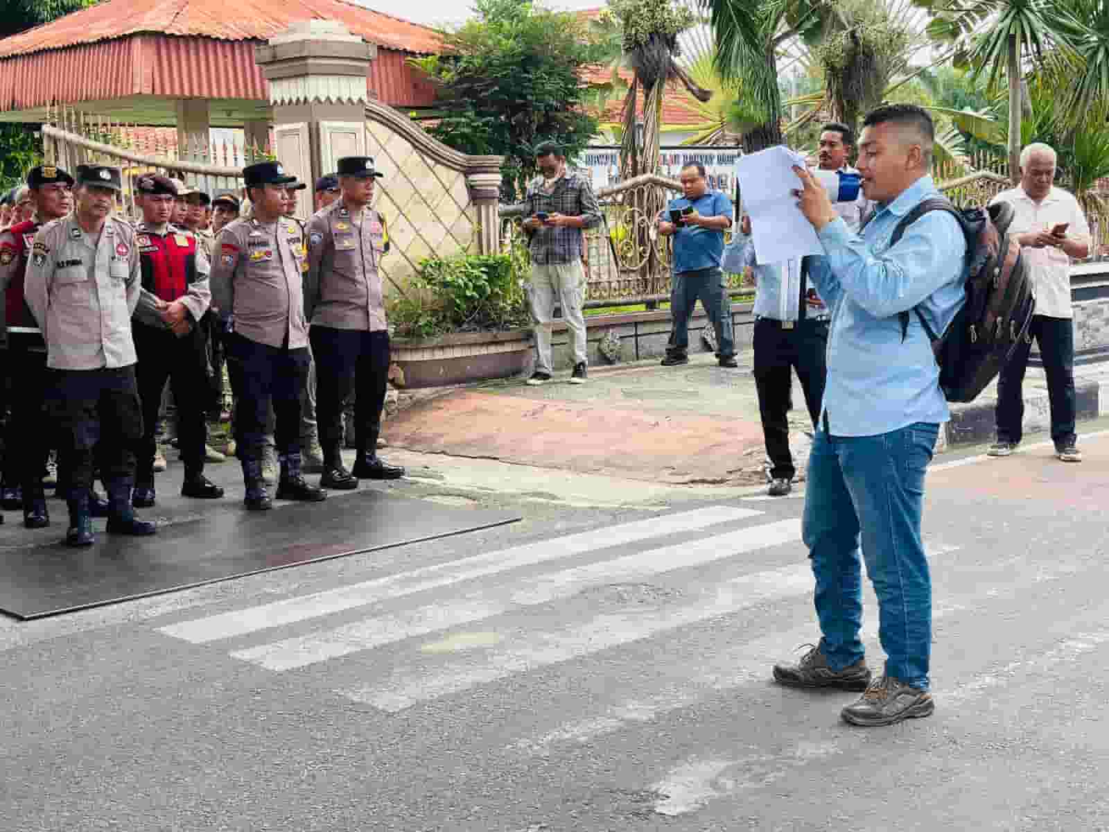 Tolak Politisasi Jabatan Sekda Tebing Tinggi, Elemen Masyarakat Gelar Aksi Dukung Erwin Suheri